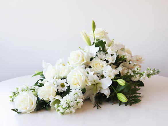 Florist Services, Funeral Tribute Flowers, Bunches and Bows Floral Designs, Dunedin Florist, 9 Albion Place, Dunedin, New Zealand