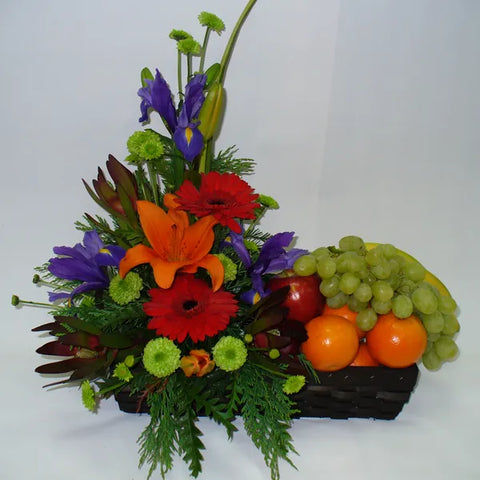 Fruit Flowers Bunches Bows Florist Shop 9 Albion Place Dunedin 9016 New Zealand